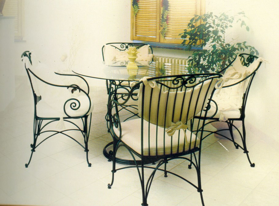 Фабрика ШКОМ кованая мебель