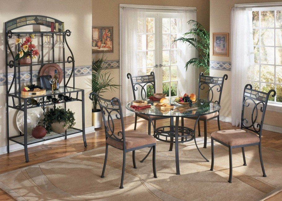 Кованая мебель в интерьере