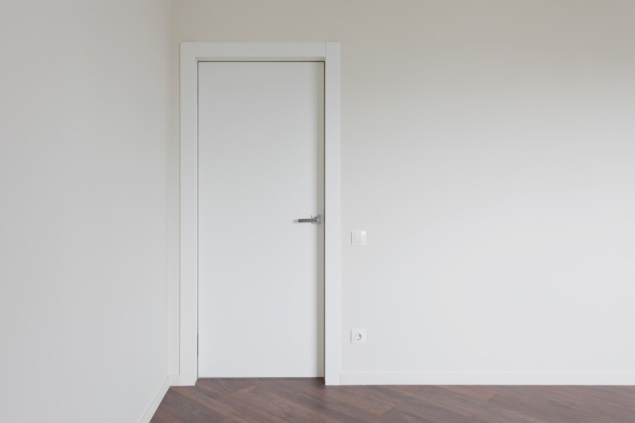 Двери колор Волховец