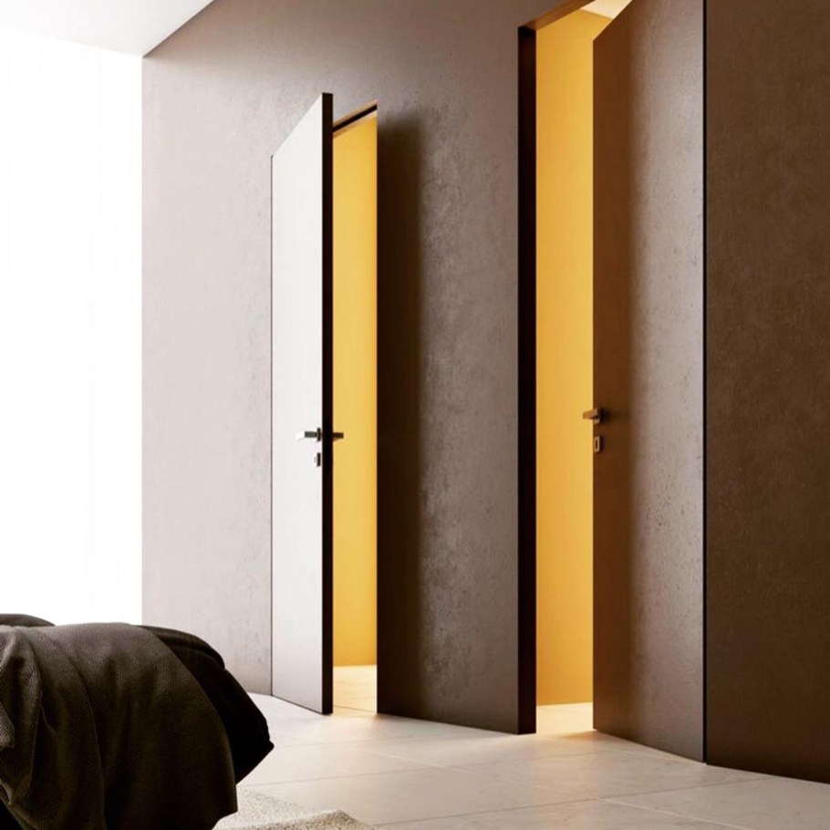 Стеклянная дверь Инвизибл