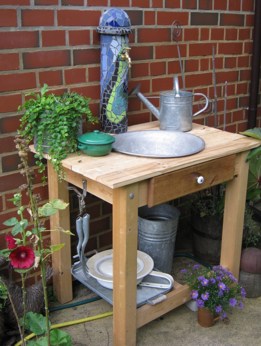 Умывальник в огороде