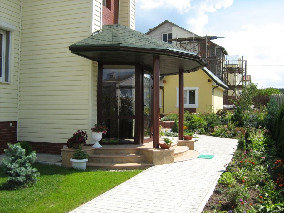 Входная зона частного дома