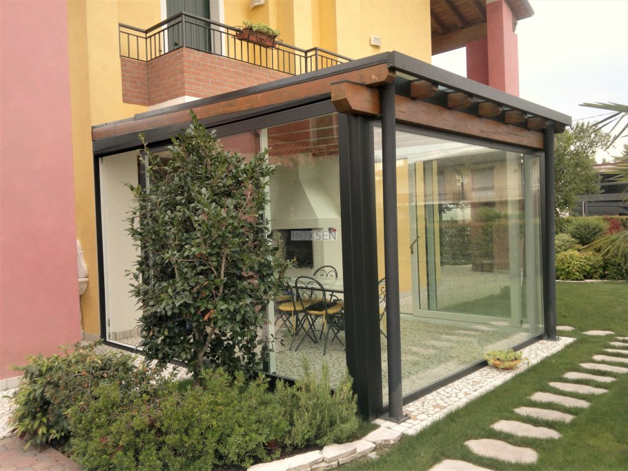 Входная группа в дом