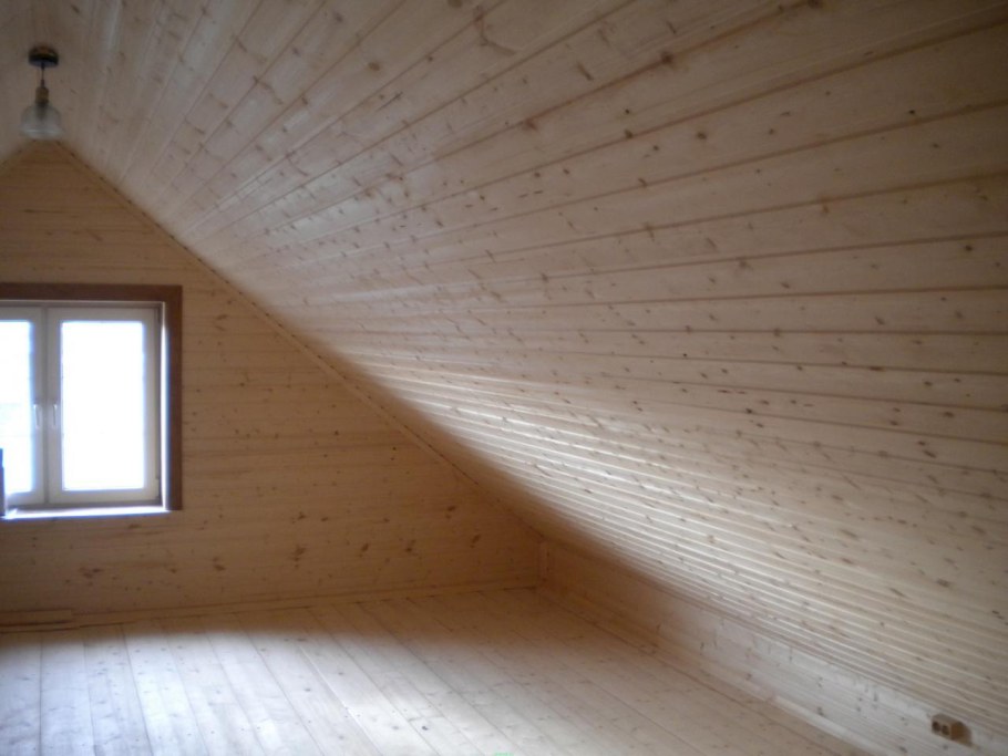 Отделка второго этажа вагонкой