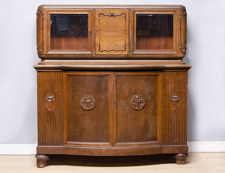 Реставрированный буфет конца 19 века