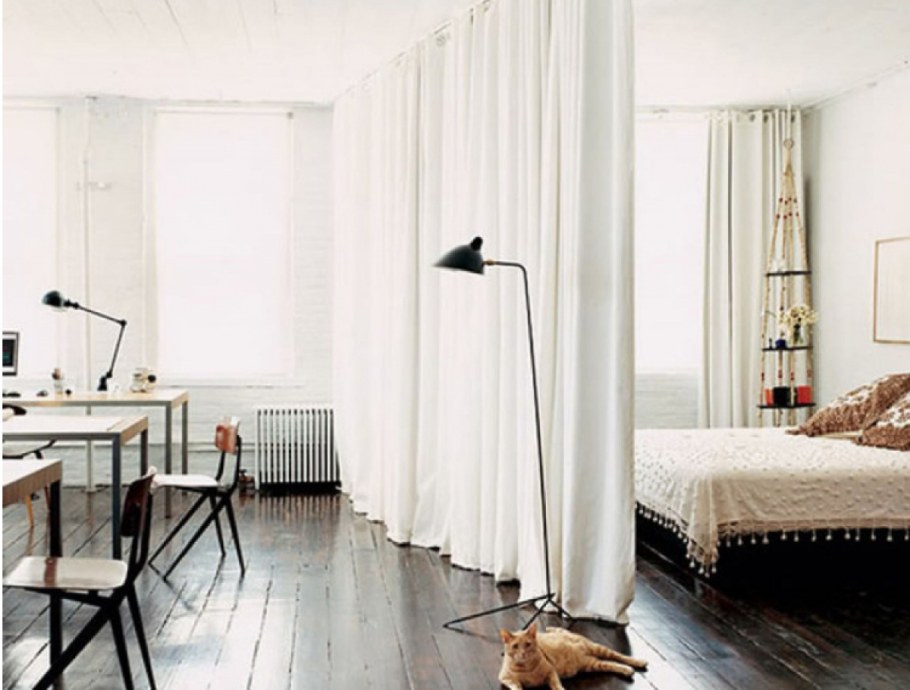 Перегородка из штор для зонирования комнаты