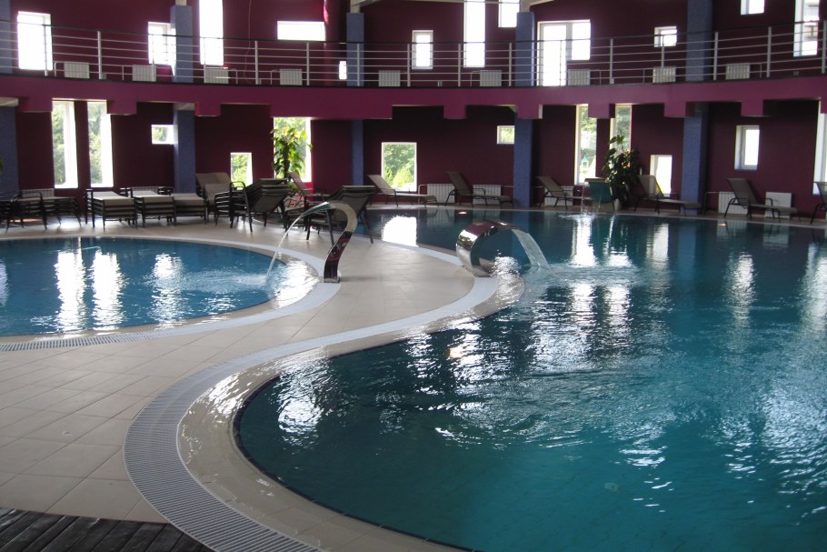 Свежий ветер Дмитров бассейн