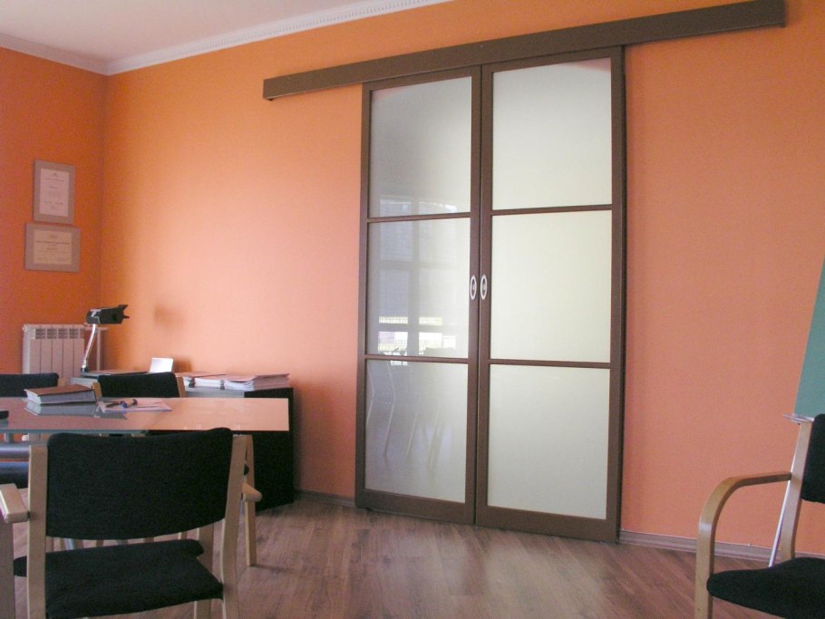 Раздвижные двери межкомнатные 1м30см