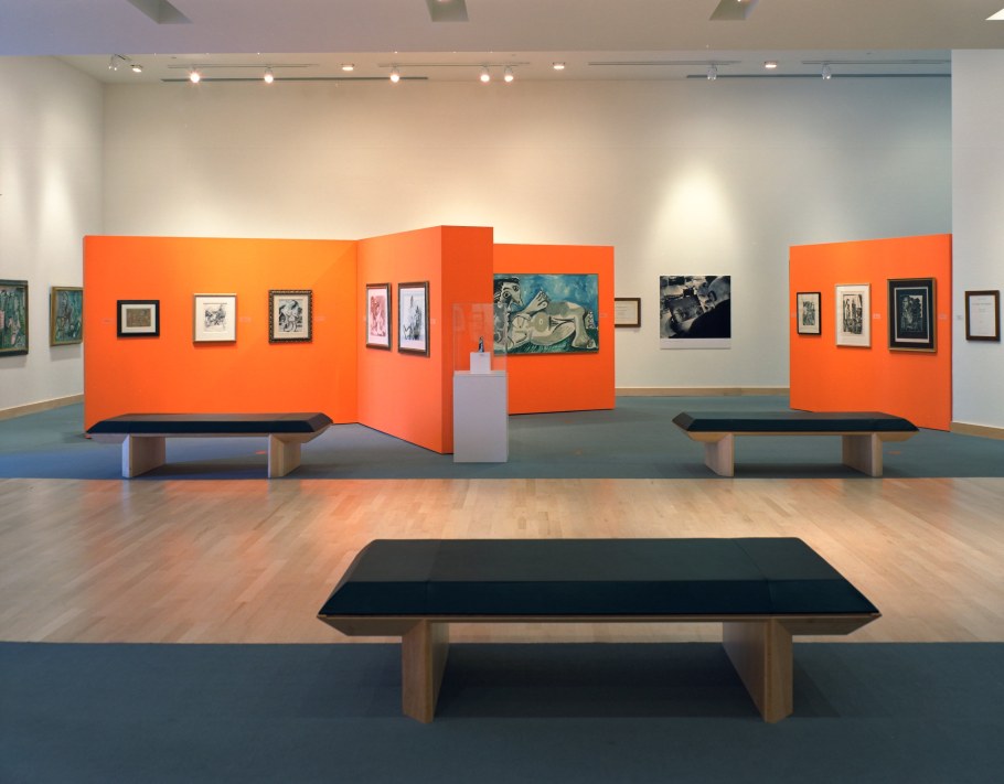 Выставочный зал интерьер