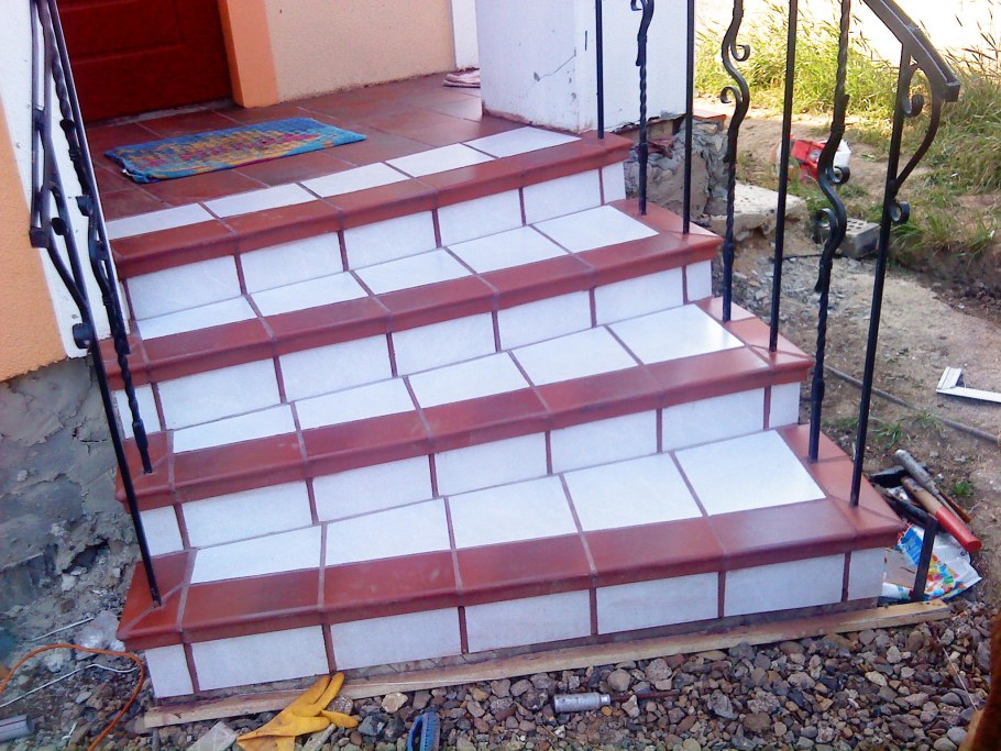 Ступени для крыльца 640 Maro