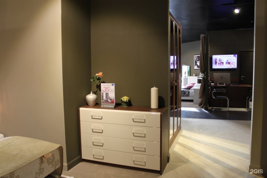 Однокомнатная квартира варианты отделки комнаты Lazurit