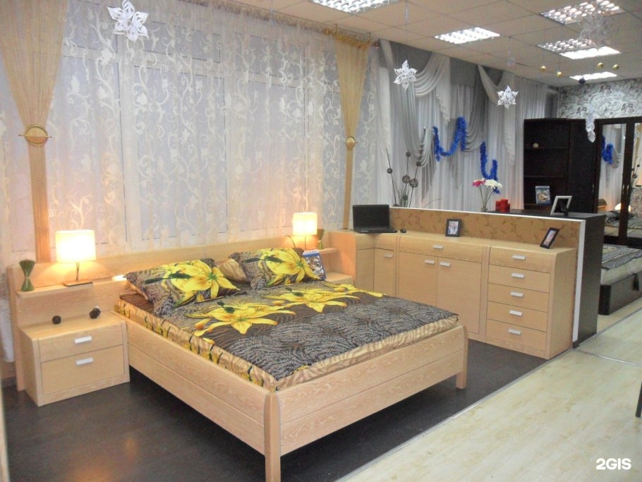 Шкаф распашной Илона