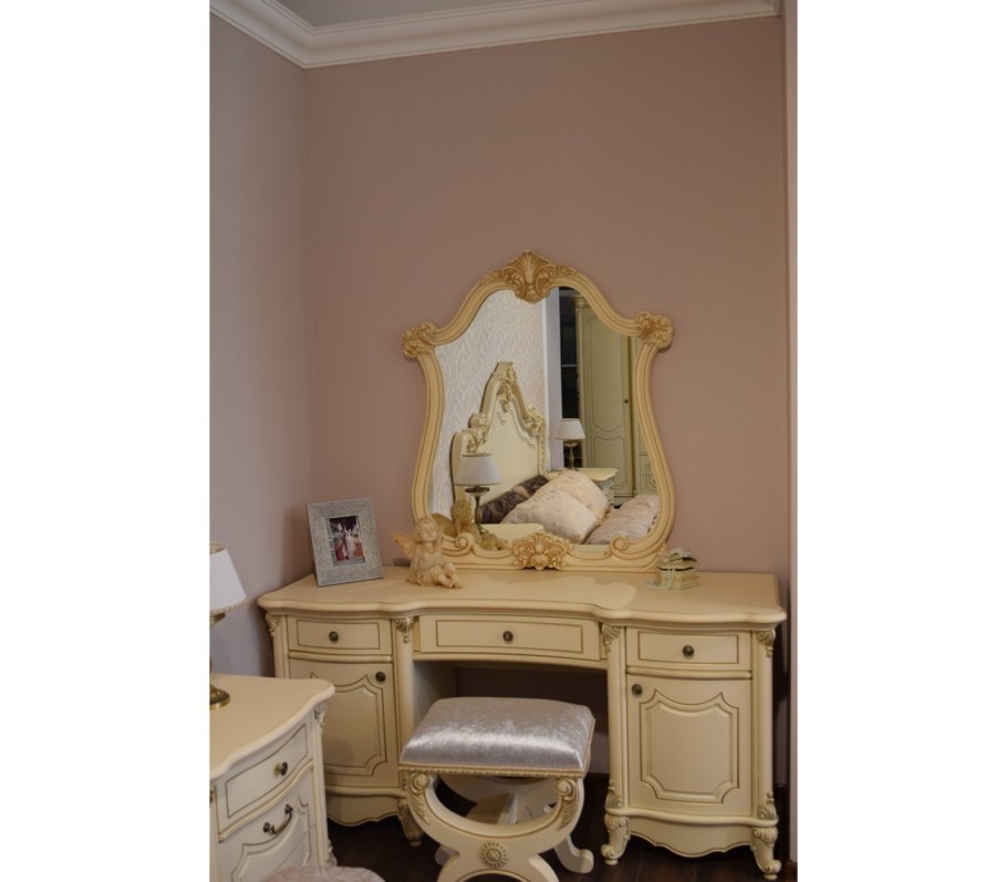 Купить туалетный столик Монплиер в Ярославле