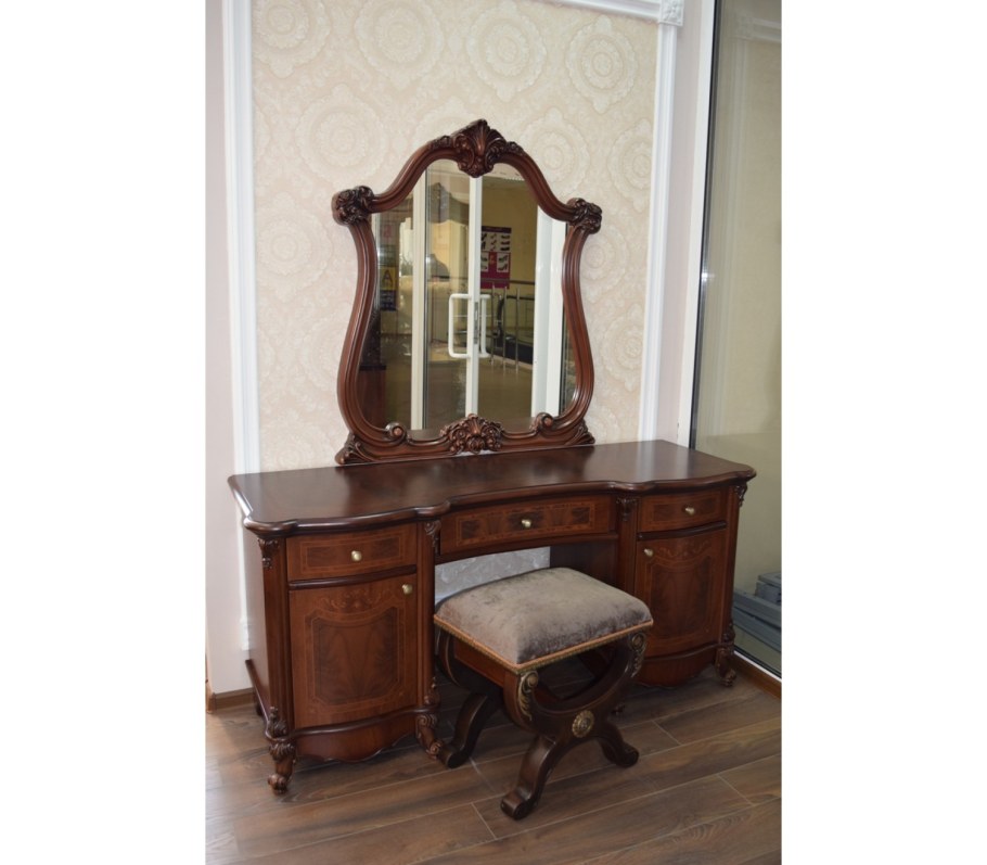 Modena консоль