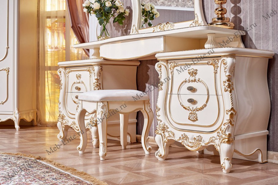 Туалетный столик икеа ТИССЕДАЛЬ