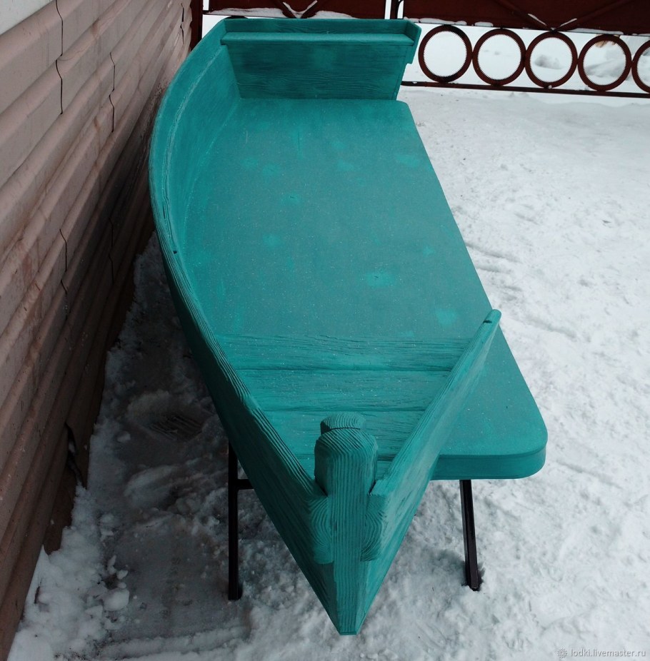 Диван для катера