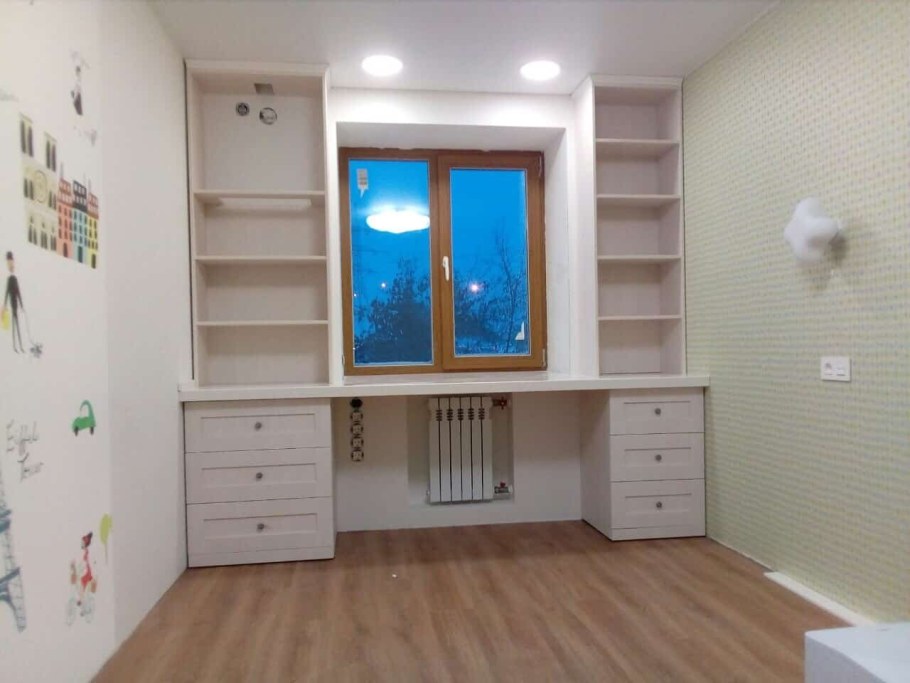 Комната школьника для девочки