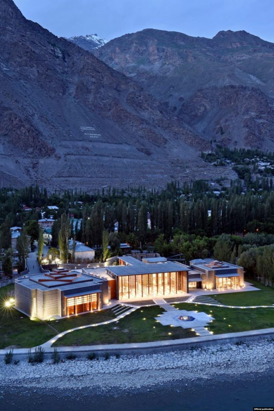 УЦА В город Хорог