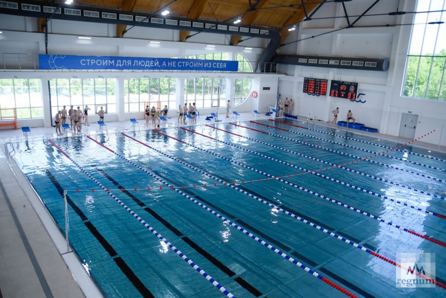 Бассейн Чайка в Москве