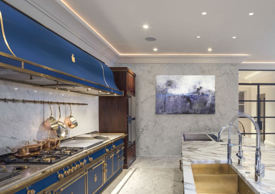 Отель "Grand Sapphire Hotel"