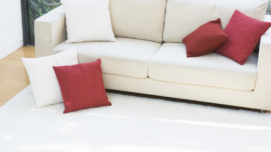 Диваны в интерьере гостиной