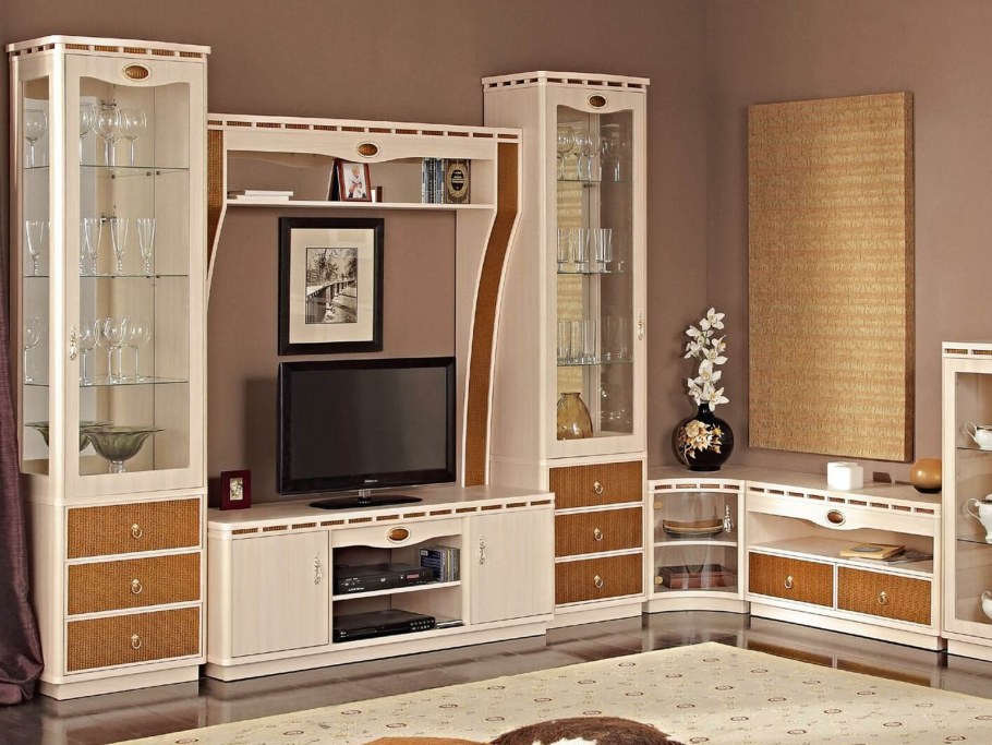 Красивые угловые стенки