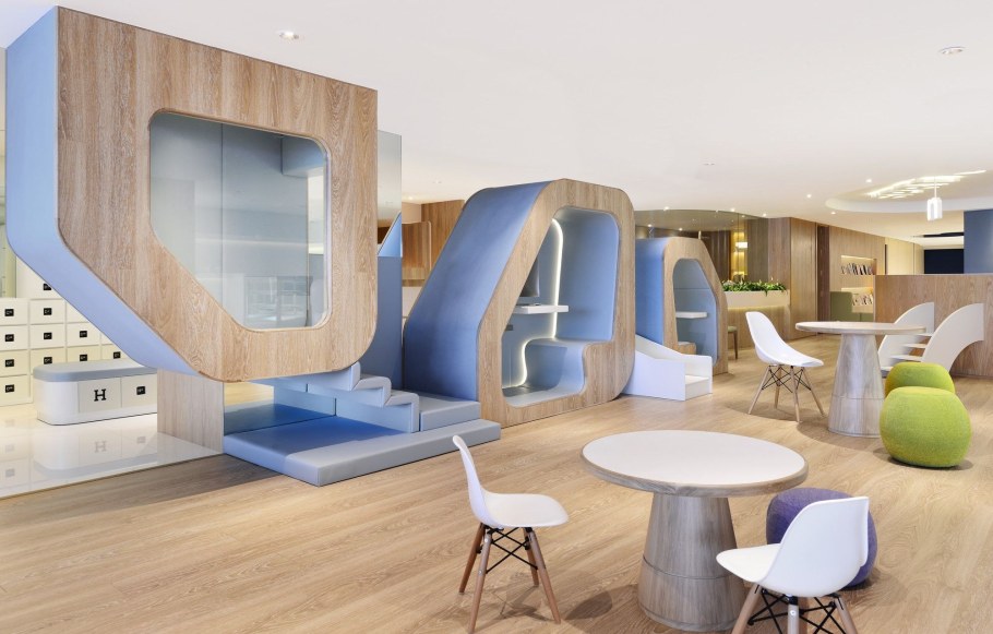 Комната отдыха в школе будущего