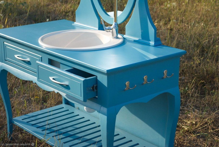 Уличный умывальник