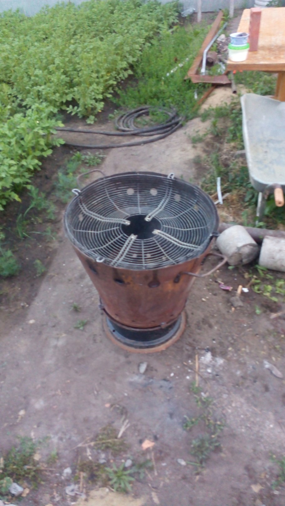 Бочка для сжигания мусора