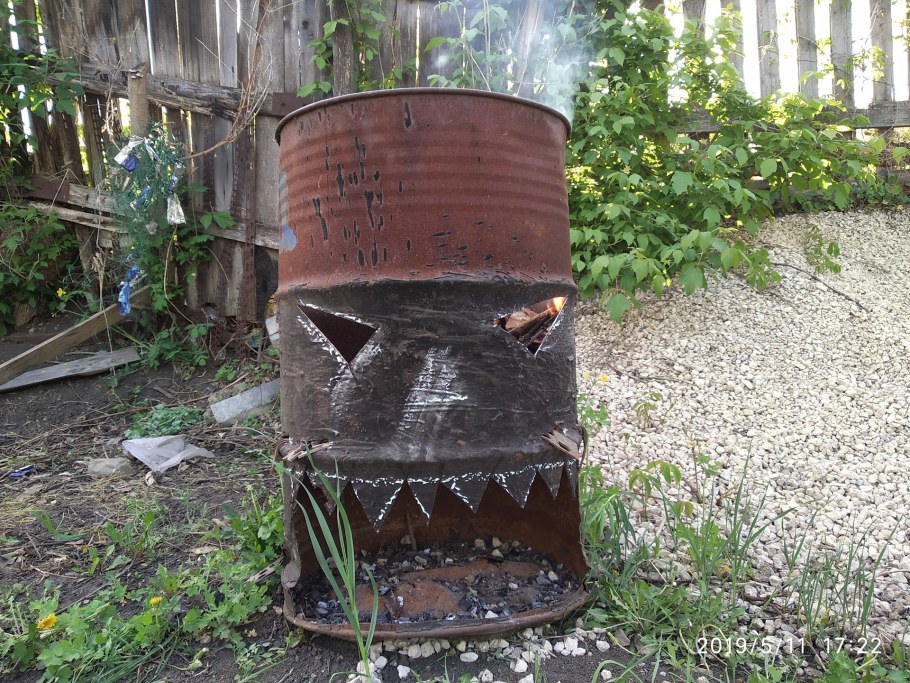 Бочка для сжигания мусора