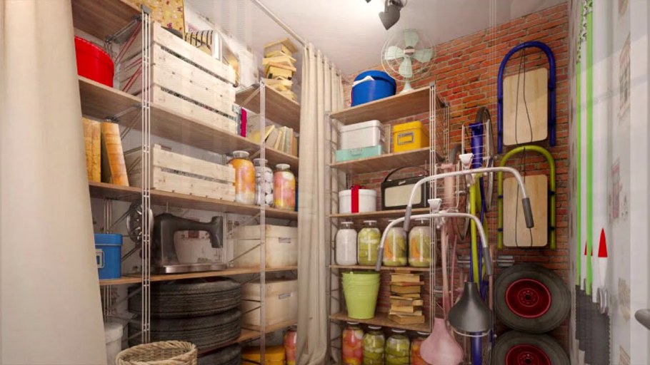 Кладовка для хранения вещей и хозтоваров