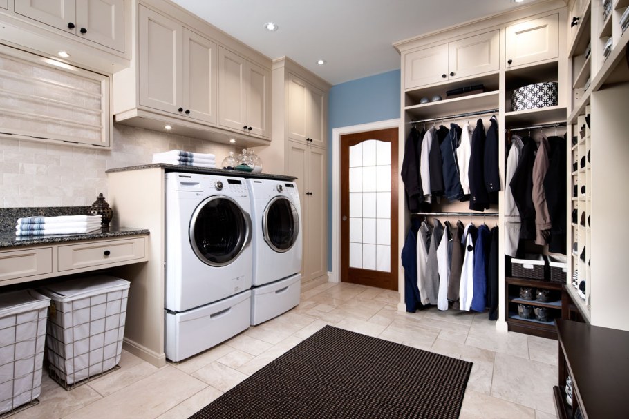 Постирочная из шкафов икеа