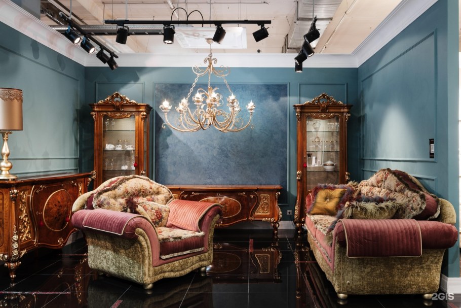 Белая глянцевая кухня