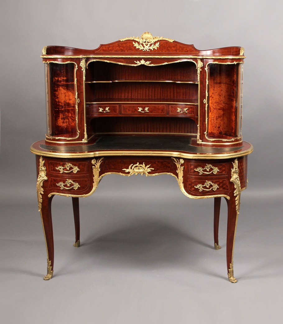 Ретро чемоданы в интерьере