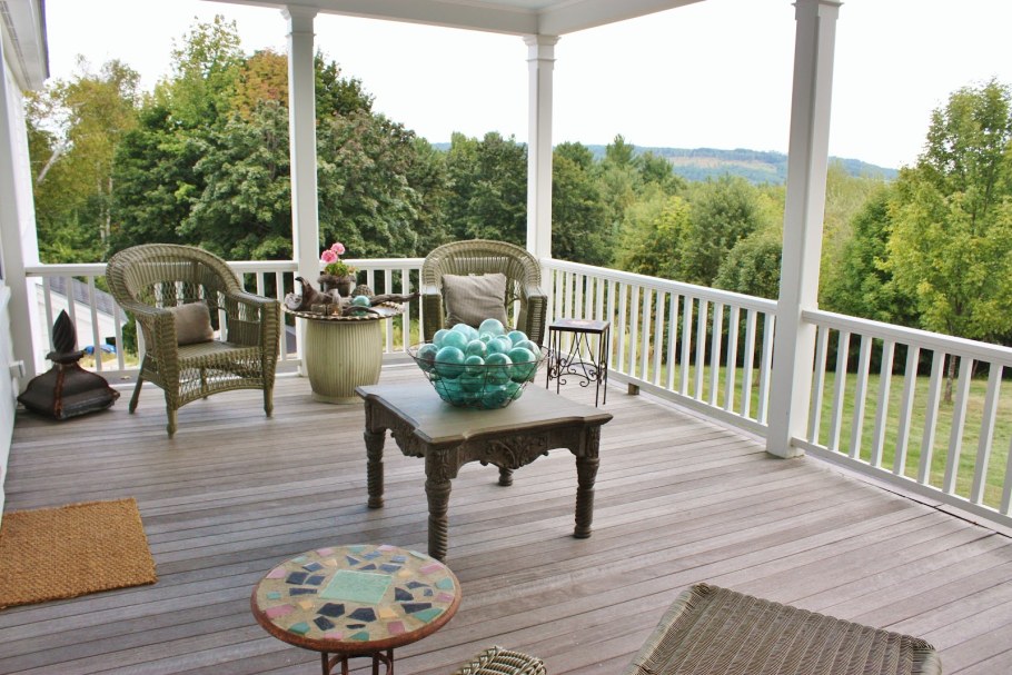 Деревянная терраса к дому