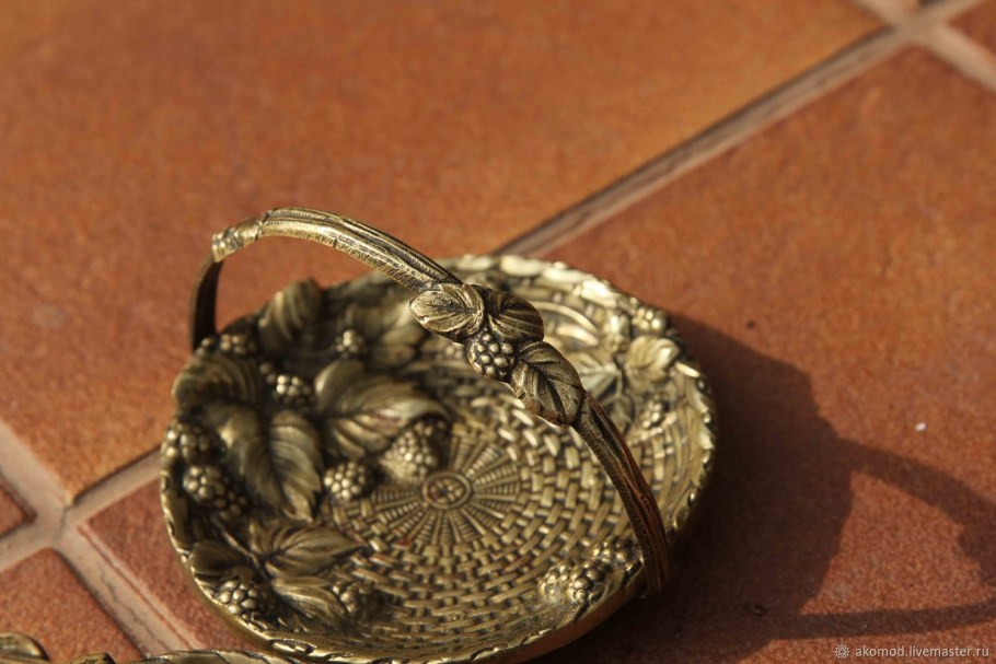 Латунь патина цвет