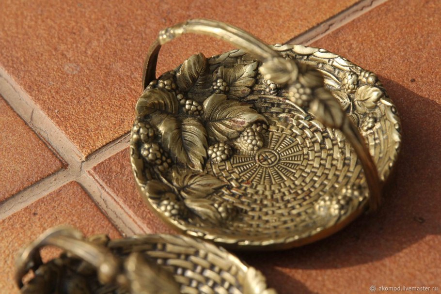 Патинирование бронзы