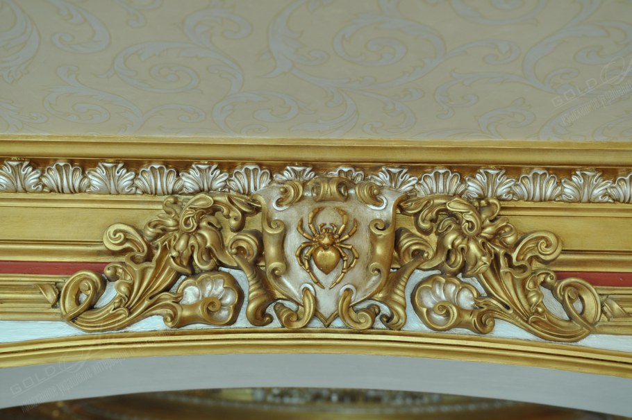 Зеркало в бирюзовой состаренной раме