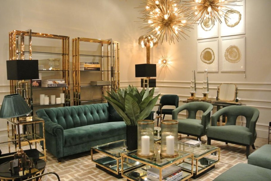 Зеленый с золотом в интерьере