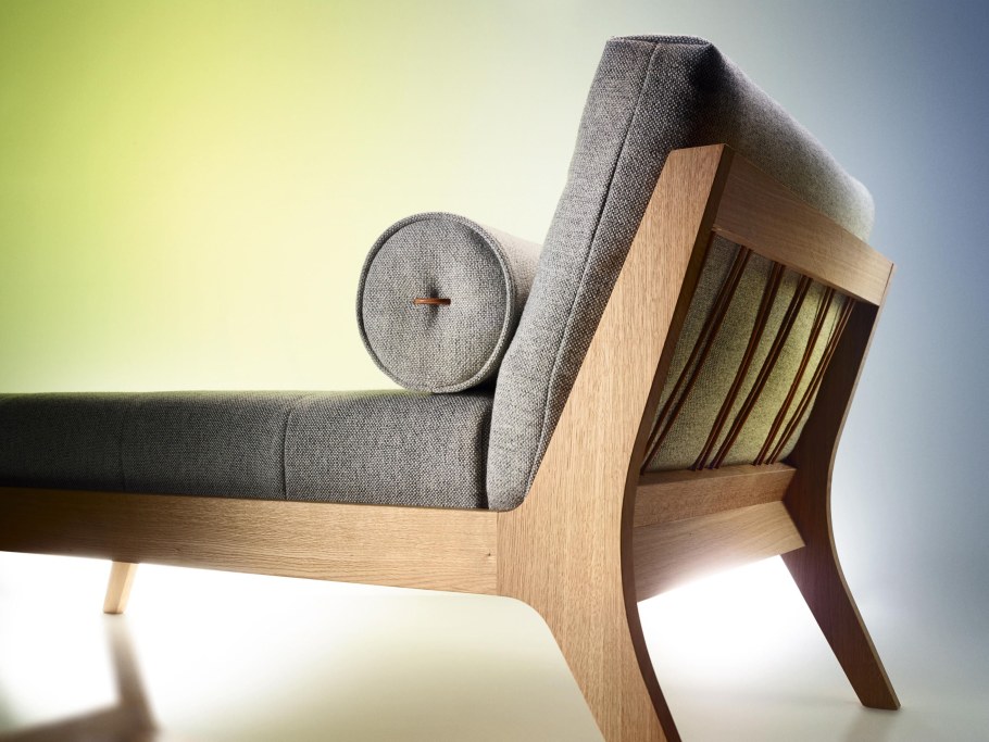 Дизайнерские деревянные диваны