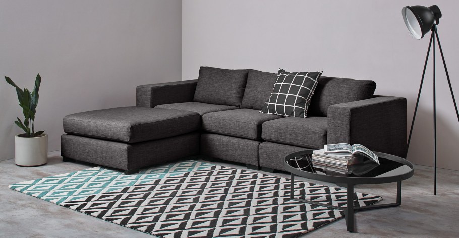 Диван с пуфом