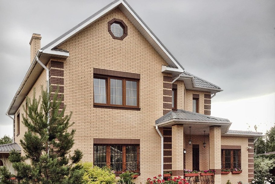 Кирпичный дом