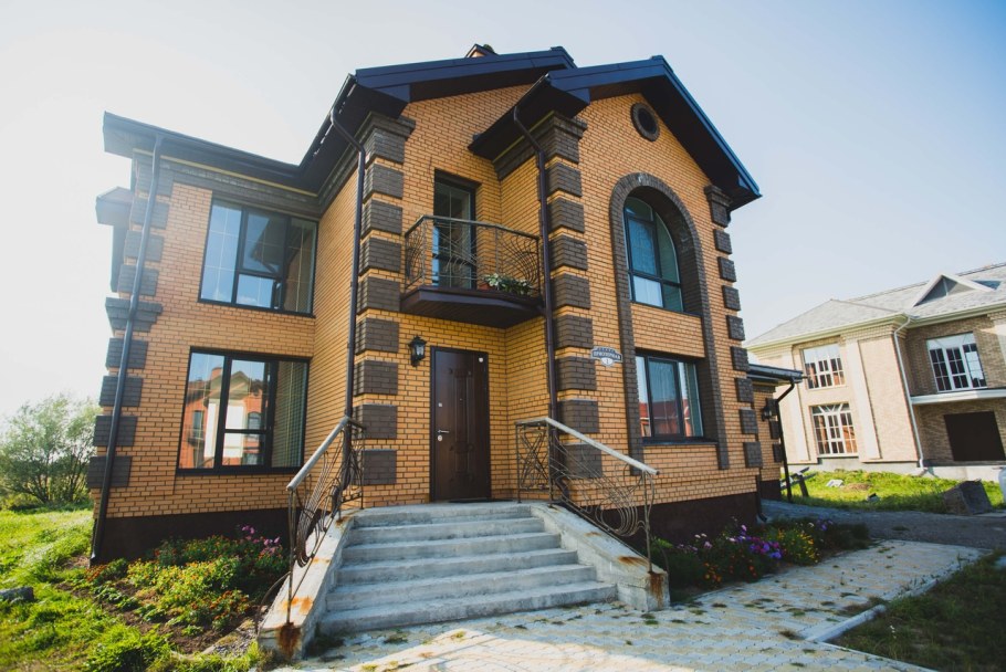 Дом 200кв двухэтажный 200