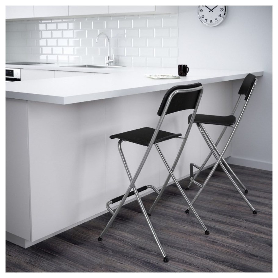 Стул в комнату подростка