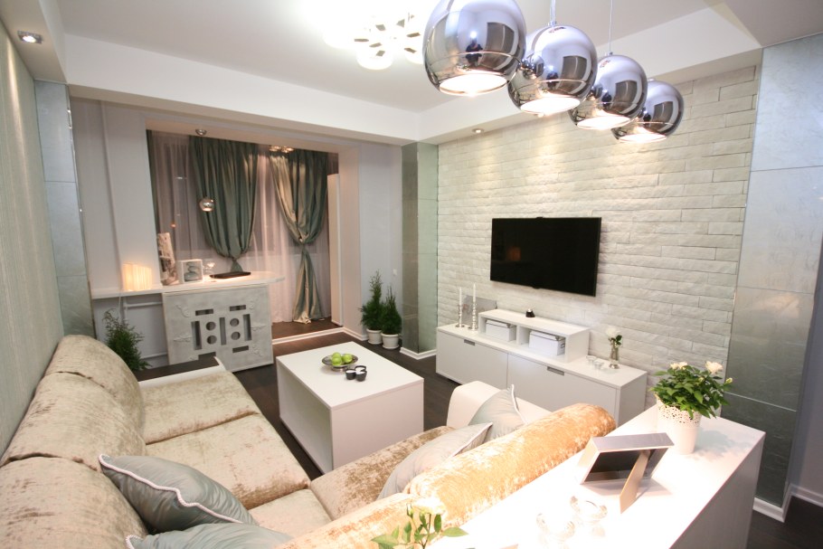Декоративный кирпич в интерьере гостиной