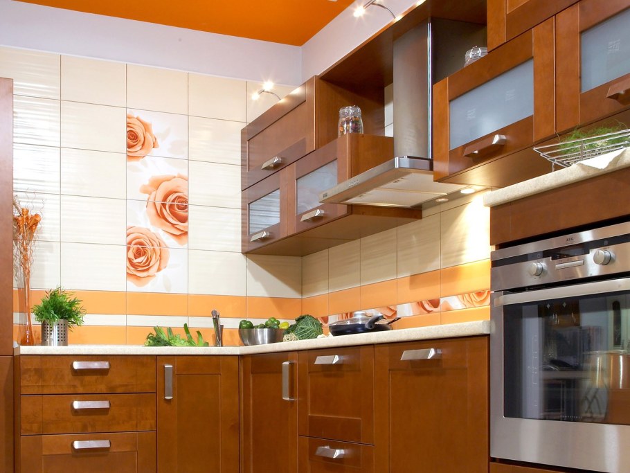 Отделка кухонного фартука пластиковыми панелями