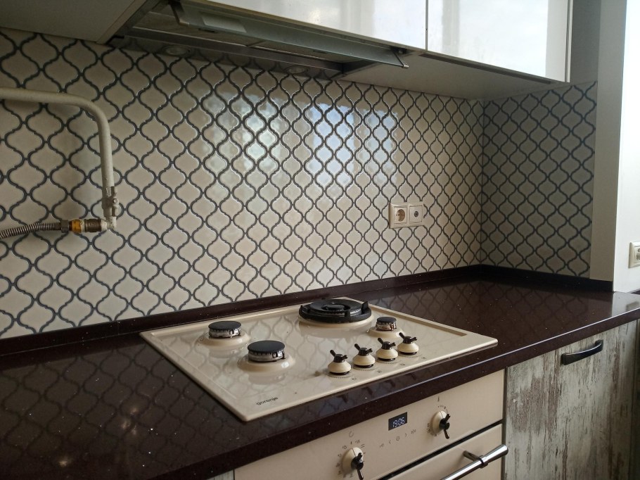 Плитка Backsplash Арабеск