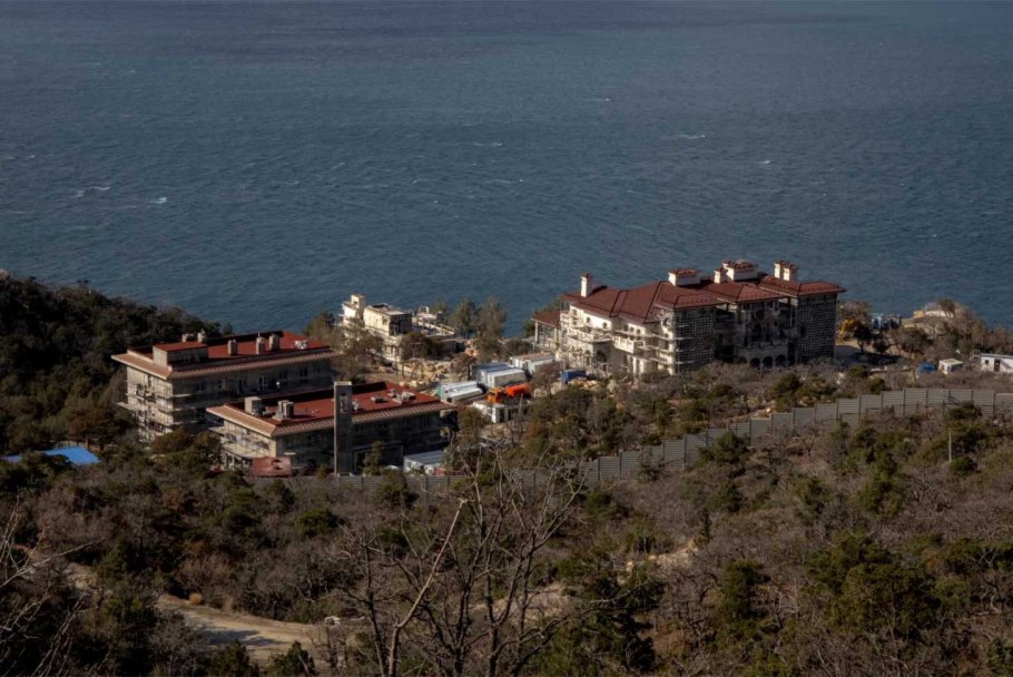 Дача Ротенберга мыс Сарыч