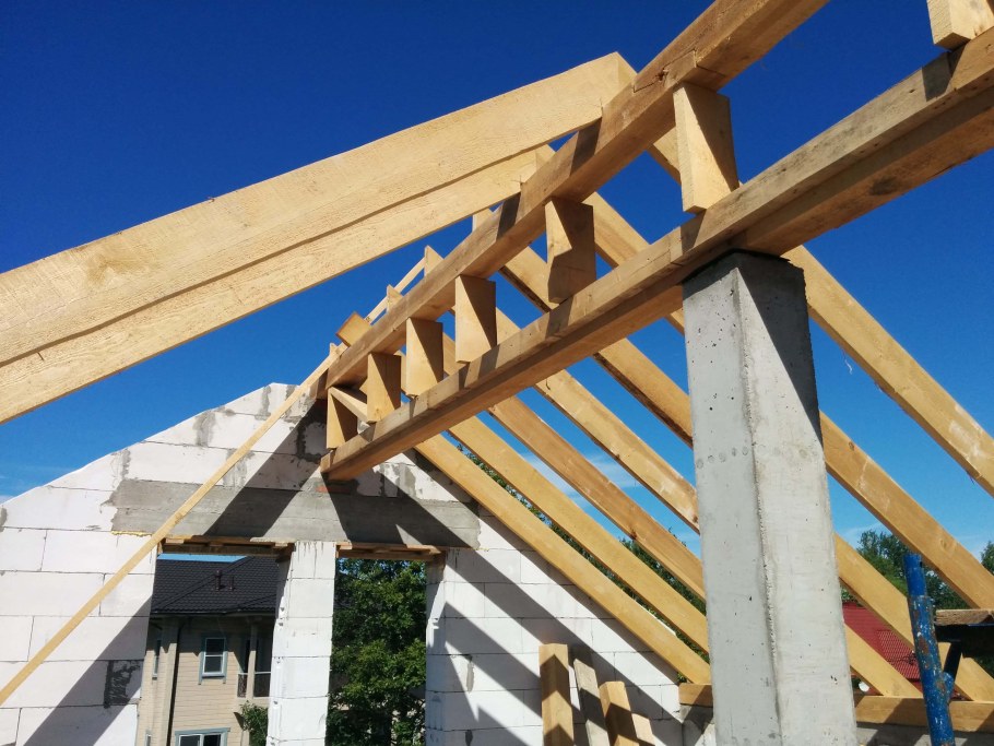 Стропильная система из бруса 100х200