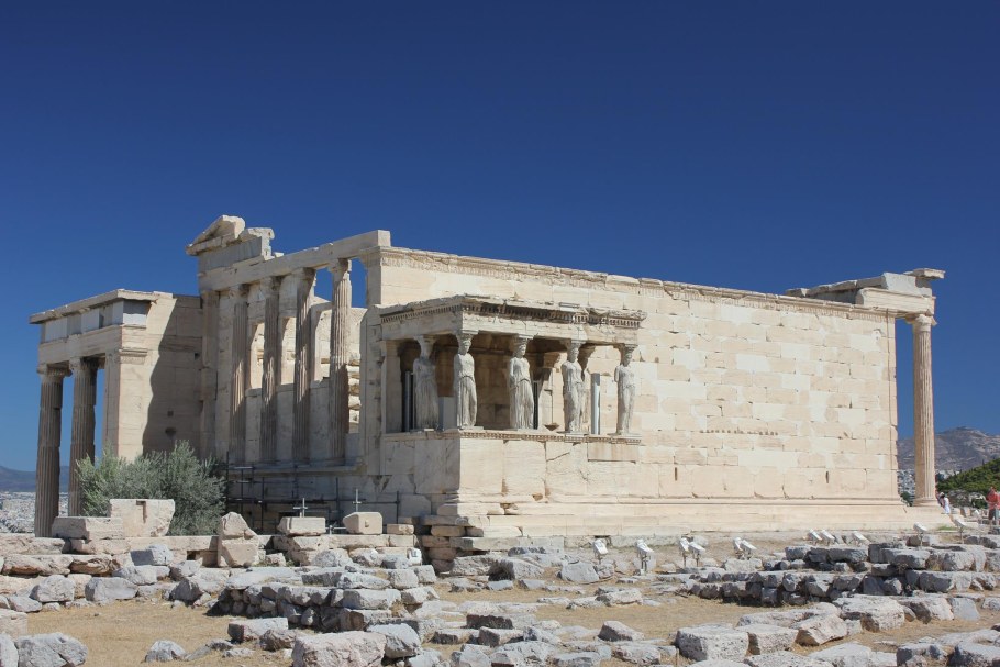 Кариатиды храма Эрехтейон Афины